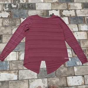 Eddie Bauer Free Dry Women's Small Light Weight Maroon Athletic Shirt